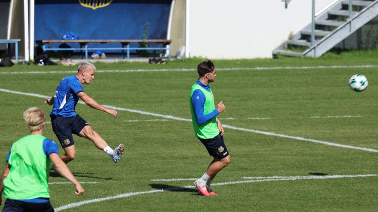 10.09.2026, xrekx, Fussball 3.Liga, 1.FC Saarbruecken - Training v.l. Florian Pick (1.FC Saarbruecken) Saarbruecken