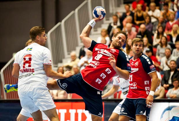 Flensborgs Thomas Mogensen under Champions League matchen mellan Drott och Flensburg den 25 september 2013 i Halmstad Halmstad Sverige Copyright: xAvdoxBilkanovicx