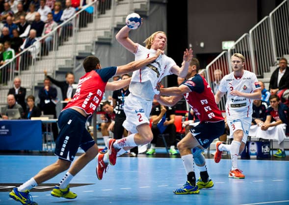 Drotts Henrik Olsson under Champions League matchen mellan Drott och Flensburg den 25 september 2013 i Halmstad Halmstad Sverige Copyright: xAvdoxBilkanovicx
