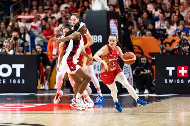 Agnes Studer (Ungarn, 09) im Dribbling, GER, USA vs. Ungarn, Basketball, FIBA Women s World Cup 2026, Viertelfinale, 10.09.2026 GER, USA vs. Ungarn, Basketball, FIBA Women s World Cup 2026, Viertelfinale, 10.09.2026 Berlin Copyright: xEibner-Pressefoto MaxxVincenx EP_MVN