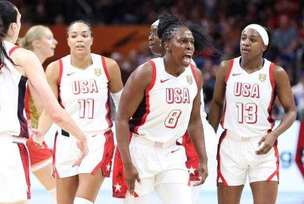 USA™ Chelsea Gray celebrates during a basketball game between United States and Hungary, a quarter-final game at the FIBA Women s Basketball World Cup, on Thursday 10 September 2026, in Berlin, Germany. The FIBA Women s Basketball World Cup takes place in Berlin from 4 to 13 September 2026. VIRGINIExLEFOUR  x185831154x