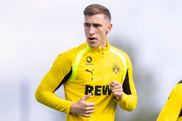 10.09.2026, Fussball, Training von Borussia Dortmund. Nico Schlotterbeck (Borussia Dortmund). Dortmund Trainingsgelände des BVB NRW Deutschland xRHR-FOTO DEx *** September 10, 2026, Soccer, Borussia Dortmund Training, Nico Schlotterbeck, Borussia Dortmund, Dortmund, BVB Training Facility, North Rhine-Westphalia, Germany, xRHR, PHOTO DEx Copyright: DennisxEwert RHR-FOTOx RHR-FOTO DE