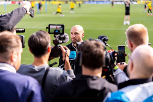10.09.2026, Fussball, Training von Borussia Dortmund. Medienrunde mit Sportdirektor Ole Book (Borussia Dortmund). Dortmund Trainingsgelände des BVB NRW Deutschland xRHR-FOTO DEx *** September 10, 2026, Soccer, Borussia Dortmund Training Media Session with Sporting Director Ole Book Borussia Dortmund BVB Training Facility, North Rhine-Westphalia, Germany xRHR PHOTO DEx Copyright: DennisxEwert RHR-FOTOx RHR-FOTO DE
