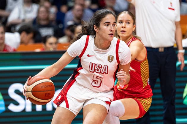 Sonia Citron (USA, 05) im Dribbling, GER, USA vs. Ungarn, Basketball, FIBA Women s World Cup 2026, Viertelfinale, 10.09.2026 GER, USA vs. Ungarn, Basketball, FIBA Women s World Cup 2026, Viertelfinale, 10.09.2026 Berlin Copyright: xEibner-Pressefoto MaxxVincenx EP_MVN