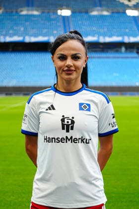Nigar Mirzaliyeva (Hamburger SV, 04) GER, Hamburger SV, Fussball, Frauen, Porträttermin, 09.09.2026 GER, Hamburger SV, Fussball, Frauen, Porträttermin, 09.09.2026 Hamburg *** Nigar Mirzaliyeva, Hamburger SV, 04 GER, Hamburger SV, soccer, women, photo shoot, 09 09 2026 GER, Hamburger SV, soccer, women, photo shoot, 09 09 2026 Hamburg Copyright: xEibner-Pressefoto MarcelxvonxFehx EP_MFN