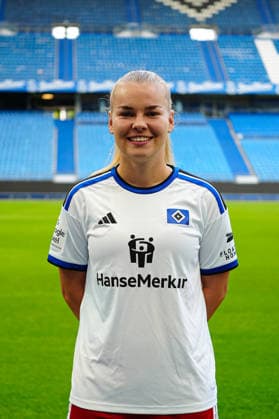 Svea Stoldt (Hamburger SV, 08) GER, Hamburger SV, Fussball, Frauen, Porträttermin, 09.09.2026 GER, Hamburger SV, Fussball, Frauen, Porträttermin, 09.09.2026 Hamburg *** Svea Stoldt, Hamburger SV, 08 GER, Hamburger SV, soccer, women, photo shoot, September 9, 2026 GER, Hamburger SV, soccer, women, photo shoot, September 9, 2026 Hamburg Copyright: xEibner-Pressefoto MarcelxvonxFehx EP_MFN