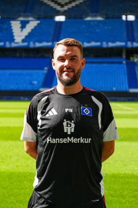 Phil Nabaoui (Hamburger SV, Co-Trainer) GER, Hamburger SV, Fussball, Frauen, Porträttermin, 09.09.2026 GER, Hamburger SV, Fussball, Frauen, Porträttermin, 09.09.2026 Hamburg *** Phil Nabaoui, Hamburger SV, Assistant Coach, GER, Hamburger SV, Soccer, Women, Portrait Session, September 9, 2026, GER, Hamburger SV, Soccer, Women, Portrait Session, September 9, 2026, Hamburg Copyright: xEibner-Pressefoto MarcelxvonxFehx EP_MFN