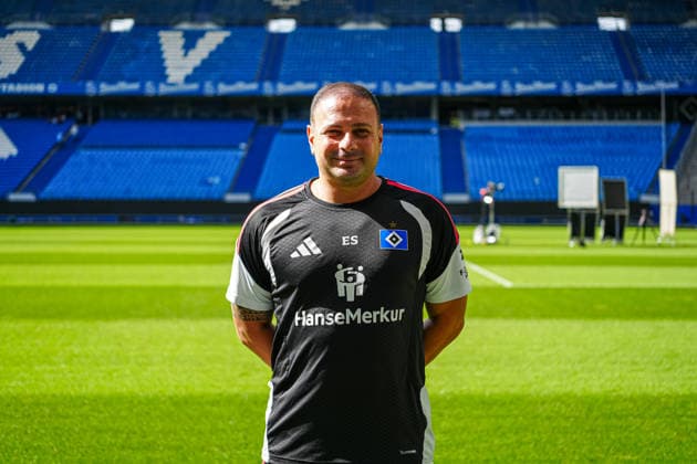 Eren Sen (Hamburger SV, Co-Trainer) GER, Hamburger SV, Fussball, Frauen, Porträttermin, 09.09.2026 GER, Hamburger SV, Fussball, Frauen, Porträttermin, 09.09.2026 Hamburg *** Eren Sen, Hamburger SV, Assistant Coach, GER, Hamburger SV, Soccer, Women, Photo Shoot, September 9, 2026, GER, Hamburger SV, Soccer, Women, Photo Shoot, September 9, 2026, Hamburg Copyright: xEibner-Pressefoto MarcelxvonxFehx EP_MFN