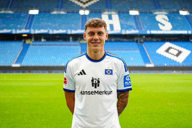 Nicolai Remberg (Hamburger SV, 21) GER, Hamburger SV, Fussball, Porträttermin, 09.09.2026 GER, Hamburger SV, Fussball, Porträttermin, 09.09.2026 Hamburg *** Nicolai Remberg, Hamburger SV, 21 GER, Hamburger SV, soccer, photo shoot, September 9, 2026 GER, Hamburger SV, soccer, photo shoot, September 9, 2026 Hamburg Copyright: xEibner-Pressefoto MarcelxvonxFehx EP_MFN