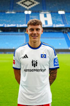 Nicolai Remberg (Hamburger SV, 21) GER, Hamburger SV, Fussball, Porträttermin, 09.09.2026 GER, Hamburger SV, Fussball, Porträttermin, 09.09.2026 Hamburg *** Nicolai Remberg, Hamburger SV, 21 GER, Hamburger SV, soccer, photo shoot, September 9, 2026 GER, Hamburger SV, soccer, photo shoot, September 9, 2026 Hamburg Copyright: xEibner-Pressefoto MarcelxvonxFehx EP_MFN