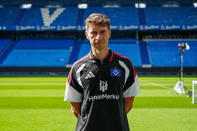 Loic FavÃ (Hamburger SV, Co-Trainer) GER, Hamburger SV, Fussball, Porträttermin, 09.09.2026 GER, Hamburger SV, Fussball, Porträttermin, 09.09.2026 Hamburg *** Loic Favà, Hamburger SV, Assistant Coach, Germany, Hamburger SV, Soccer, Photo Shoot, September 9, 2026, Germany, Hamburger SV, Soccer, Photo Shoot, September 9, 2026, Hamburg Copyright: xEibner-Pressefoto MarcelxvonxFehx EP_MFN