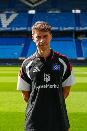 Loic FavÃ (Hamburger SV, Co-Trainer) GER, Hamburger SV, Fussball, Porträttermin, 09.09.2026 GER, Hamburger SV, Fussball, Porträttermin, 09.09.2026 Hamburg *** Loic Favà, Hamburger SV, Assistant Coach, Germany, Hamburger SV, Soccer, Photo Shoot, September 9, 2026, Germany, Hamburger SV, Soccer, Photo Shoot, September 9, 2026, Hamburg Copyright: xEibner-Pressefoto MarcelxvonxFehx EP_MFN