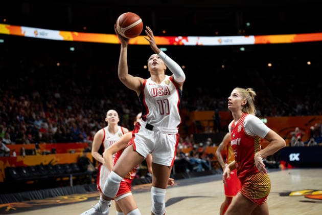 USA V Hungary: Quarter-Finals - FIBA Women s Basketball World Cup Germany 2026 Napheesa Collier plays during the FIBA Women s Basketball World Cup 2026 quarter-finals match between the United States and Hungary in Berlin, Germany, on September 10, 2026. Berlin Germany  Copyright: xMarcinxGolbax originalFilename:golba-usavhung260910_npc3B.jpg