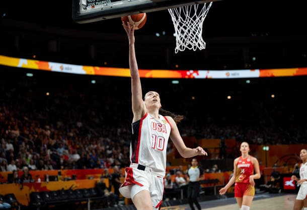 USA V Hungary: Quarter-Finals - FIBA Women s Basketball World Cup Germany 2026 Breanna Stewart plays during the FIBA Women s Basketball World Cup 2026 quarter-finals match between the United States and Hungary in Berlin, Germany, on September 10, 2026. Berlin Germany  Copyright: xMarcinxGolbax originalFilename:golba-usavhung260910_npfOd.jpg