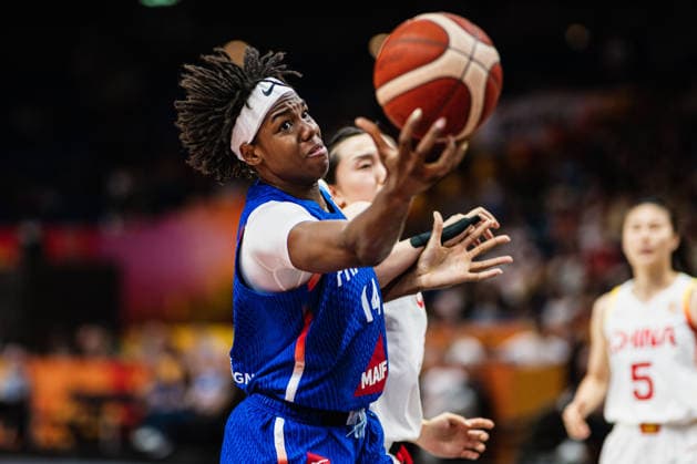FIBA Women™s Basketball World Cup 2026: China vs. Frankreich, 10.09.2026 Dominique Malonga (Frankreich, 14); Basketball, FIBA Women™s Basketball World Cup 2026, Final Phase, Viertelfinale: China vs. Frankreich am 10.09.2026 in der Uber Arena, Berlin Copyright: xBEAUTIFULxSPORTS Tonhäuserx
