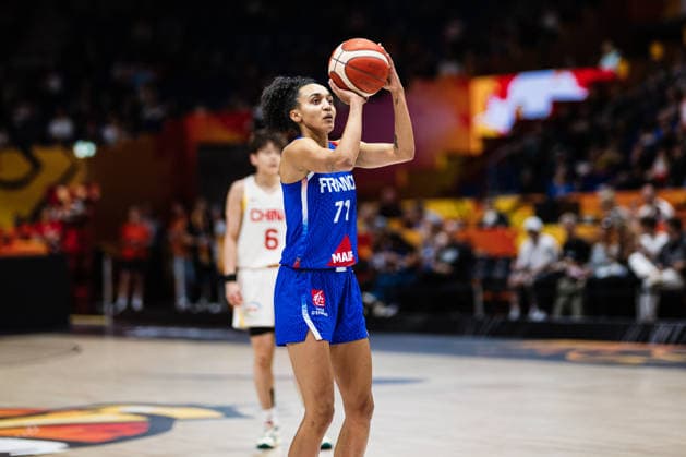 FIBA Women™s Basketball World Cup 2026: China vs. Frankreich, 10.09.2026 Leila Lacan (Frankreich, 71); Basketball, FIBA Women™s Basketball World Cup 2026, Final Phase, Viertelfinale: China vs. Frankreich am 10.09.2026 in der Uber Arena, Berlin Copyright: xBEAUTIFULxSPORTS Tonhäuserx