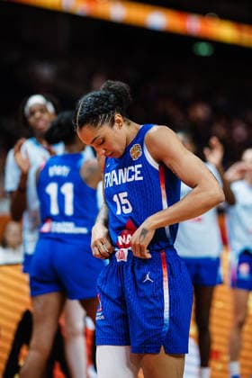 FIBA Women™s Basketball World Cup 2026: China vs. Frankreich, 10.09.2026 Gabby Williams (Frankreich, 15); Basketball, FIBA Women™s Basketball World Cup 2026, Final Phase, Viertelfinale: China vs. Frankreich am 10.09.2026 in der Uber Arena, Berlin Copyright: xBEAUTIFULxSPORTS Tonhäuserx