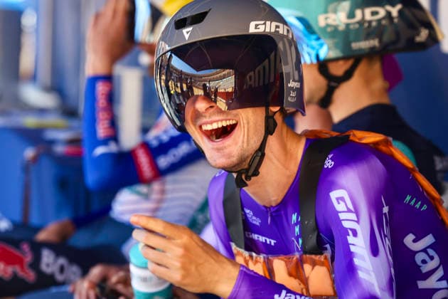 La 18ª etapa de La Vuelta sale este jueves desde El Puerto de Santa María y concluye en el Jerez de la Frontera Ciclistas de La Vuelta salen en la etapa de contrarreloj desde la plaza de toros del Puerto de Santa María. A 10 de septiembre de 2026, Cádiz (Andalucía, Espana). La provincia de Cádiz acoge este jueves, 10 de septiembre, la 18ª etapa de La Vuelta Ciclista a Espana, cuya 81ª edición se celebra entre el 22 de agosto y el 13 de septiembre. 10 SEPTIEMBRE 2026 Cadiz (Andalucia) Cadiz (Andalucia) Espana Copyright: xNachoxFradex 7763421