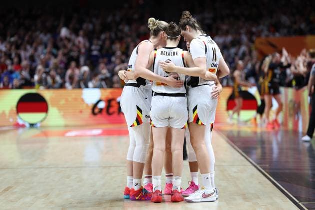 Belgian Cats players pictured before a basketball game between Germany and Belgium national team, Nationalteam Belgian Cats, a quarter final game at the FIBA Women s Basketball World Cup, on Thursday 10 September 2026, in Berlin, Germany. The FIBA Women s Basketball World Cup takes place in Berlin from 4 to 13 September 2026. VIRGINIExLEFOUR  x185866357x