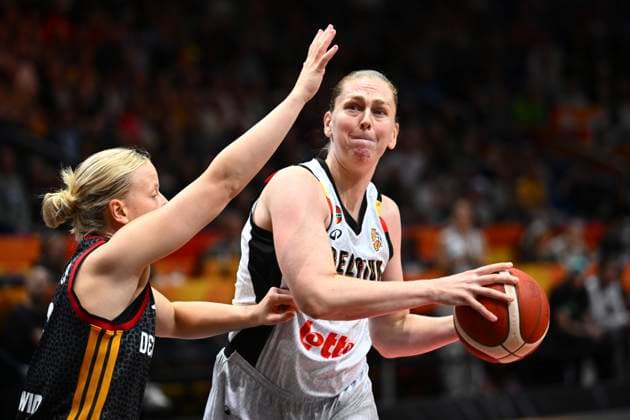 Belgium v Germany - FIBA Women s Basketball World Cup 2026 Quarter-Final BERLIN, GERMANY - SEPTEMBER 10 : Meesseman Emma power forward of Belgium during the FIBA Women s Basketball World Cup quarter final match between Belgium and Germany in Berlin on September 10, 2026 in Berlin, Germany, 10 09 2026 Berlin Germany  Copyright: xVincentxKalutx