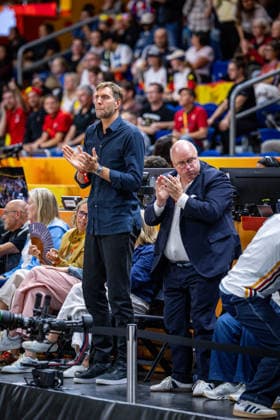 Basketball Berlin 10.09.2026 FIBA Women™s Basketball World Cup Germany 2026 Viertelfinale Quarterfinal Belgien (BEL) - Deutschland (GER) Dirk Nowitzki