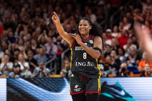 Nyara Sabally (Deutschland, 08) jubelt Jubel, GER, Belgien vs. Deutschland, Basketball, FIBA Women s World Cup 2026, Viertelfinale, 10.09.2026 GER, Belgien vs. Deutschland, Basketball, FIBA Women s World Cup 2026, Viertelfinale, 10.09.2026 Berlin Copyright: xEibner-Pressefoto MaxxVincenx EP_MVN