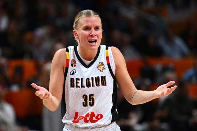 Belgium v Germany - FIBA Women s Basketball World Cup 2026 Quarter-Final BERLIN, GERMANY - SEPTEMBER 10 : Vanloo Julie guard of Belgium during the FIBA Women s Basketball World Cup quarter final match between Belgium and Germany in Berlin on September 10, 2026 in Berlin, Germany, 10 09 2026 Berlin Germany  Copyright: xVincentxKalutx