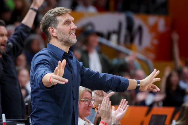 Dirk Nowitzki cheers during the FIBA Women s Basketball World Cup Germany 2026 Quarter-Final match between Belgium and Germany at Berlin Arena on September 10, 2026 in Berlin, Germany. (Photo by Marco Steinbrenner DeFodi Images) -