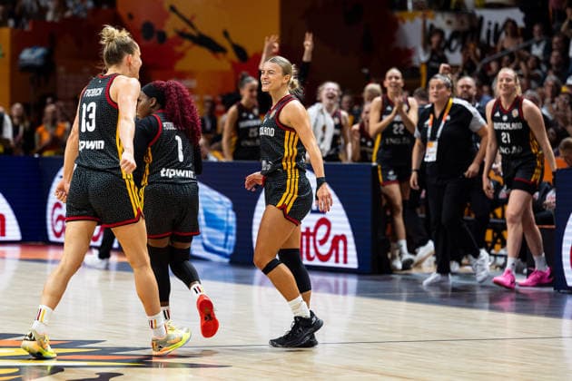 Leonie Fiebich (Deutschland, 13) und Alexandra Wilke (Deutschland, 03) jubelt Jubel, GER, Belgien vs. Deutschland, Basketball, FIBA Women s World Cup 2026, Viertelfinale, 10.09.2026 GER, Belgien vs. Deutschland, Basketball, FIBA Women s World Cup 2026, Viertelfinale, 10.09.2026 Berlin Copyright: xEibner-Pressefoto MaxxVincenx EP_MVN