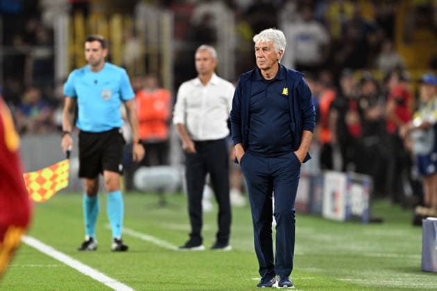Fenerbahce v AS Roma - UEFA Champions League ISTANBUL, TURKIYE - SEPTEMBER 10: Head coach of AS Roma, Gian Piero Gasperini follows the UEFA Champions League match between Fenerbahce and AS Roma at Chobani Stadium in Istanbul, Turkiye on September 10, 2026. Serhat Cagdas Anadolu Istanbul Turkey. Editorial use only. Please get in touch for any other usage.  Copyright: x2026xAnadoluxSerhatxCagdasx