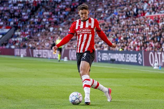 EINDHOVEN - Ruben van Bommel of PSV Eindhoven passes the ball for the UEFA Champions League match between PSV Eindhoven and Shakhtar Donetsk at the Philips Stadium on September 10, 2026, in Eindhoven, the Netherlands. MARCEL TER BALS ANP UEFA Champions League 2026 27 xVIxANPxSportx xMarcelxterxBalsxIVx 567915512 originalFilename: 567915512.jpg