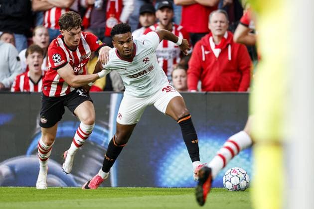 EINDHOVEN - (lr) Paul Wanner of PSV Eindhoven, Alisson Santana of FC Shakhtar Donetsk during the UEFA Champions League match between PSV Eindhoven and Shakhtar Donetsk at the Philips Stadium on 10 September 2026 in Eindhoven, the Netherlands. MAURICE VAN STEEN ANP xVIxANPxSportx xxANPxIVx 567915579 originalFilename: 567915579.jpg