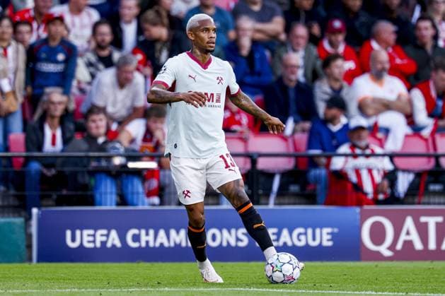 EINDHOVEN - Pedro Henrique of Shakhtar Donetsk dribbles with the ball before the UEFA Champions League match between PSV Eindhoven and Shakhtar Donetsk at the Philips Stadium on September 10, 2026, in Eindhoven, the Netherlands. MARCEL TER BALS ANP UEFA Champions League 2026 27 xVIxANPxSportx xMarcelxterxBalsxIVx 567918364 originalFilename: 567918364.jpg