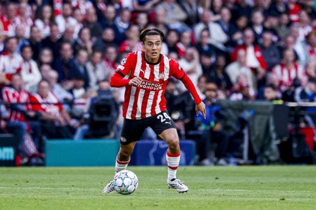 EINDHOVEN - Kodai Sano of PSV Eindhoven dribbles with the ball before the UEFA Champions League match between PSV Eindhoven and Shakhtar Donetsk at the Philips Stadium on September 10, 2026, in Eindhoven, the Netherlands. MARCEL TER BALS ANP UEFA Champions League 2026 27 xVIxANPxSportx xMarcelxterxBalsxIVx 567918446 originalFilename: 567918446.jpg