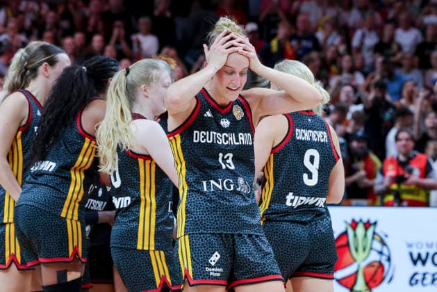 Leonie Fiebich (Germany) cheers during the FIBA Women s Basketball World Cup Germany 2026 Quarter-Final match between Belgium and Germany at Berlin Arena on September 10, 2026 in Berlin, Germany. (Photo by Marco Steinbrenner DeFodi Images) -