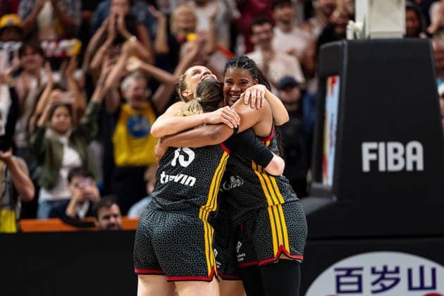 Luisa Geiselsoder (Deutschland, 15), Leonie Fiebich (Deutschland, 13) und Nyara Sabally (Deutschland, 08) jubelt Jubel nach Sieg Spielende, GER, Belgien vs. Deutschland, Basketball, FIBA Women s World Cup 2026, Viertelfinale, 10.09.2026 GER, Belgien vs. Deutschland, Basketball, FIBA Women s World Cup 2026, Viertelfinale, 10.09.2026 Berlin Copyright: xEibner-Pressefoto MaxxVincenx EP_MVN