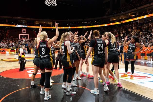 deutsche Mannschaft jubelt Jubel nach Sieg Spielende, GER, Belgien vs. Deutschland, Basketball, FIBA Women s World Cup 2026, Viertelfinale, 10.09.2026 GER, Belgien vs. Deutschland, Basketball, FIBA Women s World Cup 2026, Viertelfinale, 10.09.2026 Berlin Copyright: xEibner-Pressefoto MaxxVincenx EP_MVN