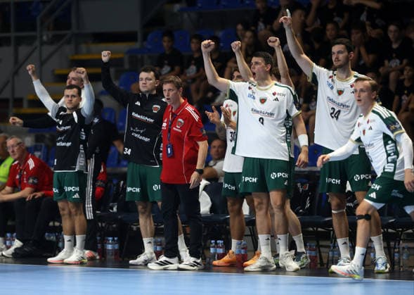 10.09.2026 Belgrad(Serbien) RK Partizan - Füchse Berlin, EHF Champions league Männer handball Füchse Berlin Jubel auf der Bank nach dem Tor : Slobodan Sandic