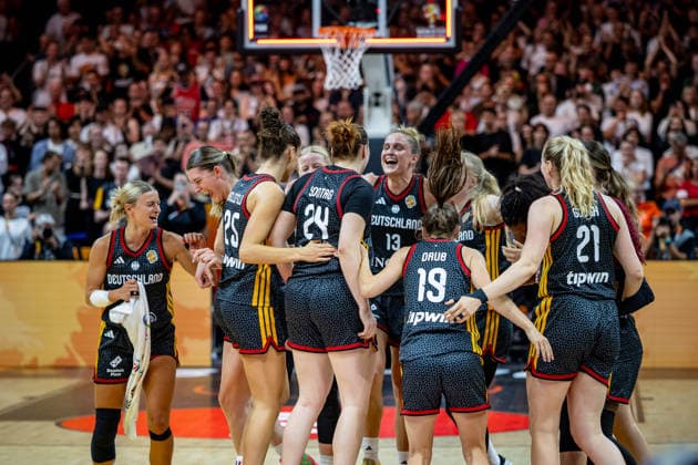 Basketball Berlin 10.09.2026 FIBA Women™s Basketball World Cup Germany 2026 Viertelfinale Quarterfinal Belgien (BEL) - Deutschland (GER) Deutschland gewinnt und steht im Halbfinale Jubel Team und andere