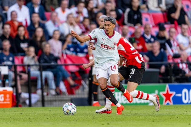 EINDHOVEN - Shakhtar Donetsk midfielder Isaque during the UEFA Champions League match between PSV and Shakhtar Donetsk at Philips Stadion on 10 September 2026 in EINDHOVEN, Netherlands. (Photo by DeFodi Images) -