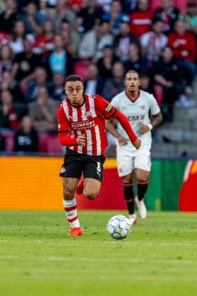EINDHOVEN - PSV Eindhoven defender Sergino Dest during the UEFA Champions League match between PSV and Shakhtar Donetsk at Philips Stadion on 10 september 2026 in Eindhoven , Nederland. (Photo by DeFodi Images) -