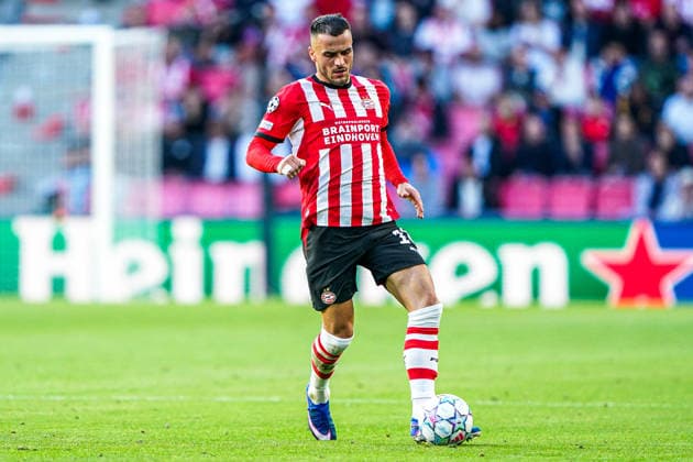 2026-09-10 PSV Eindhoven v Shaktar Donetsk - Champions League EINDHOVEN, NETHERLANDS - SEPTEMBER 10: Filip Kostic of PSV Eindhoven runs with the ball during the Champions League match between PSV Eindhoven and Shaktar Donetsk at Philips Stadion on September 10, 2026 in Eindhoven, Netherlands. Eindhoven Philips Stadion Netherlands Content not available for redistribution in The Netherlands directly or indirectly through any third parties. Copyright: xAndrexWeeningx