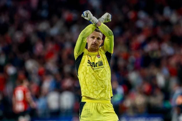 EINDHOVEN , 10-09-2026 , Philips stadium, season 2026 2027 , UEFA Champions League football , match between PSV and Shakhtar Donetsk, picture shows Shakhtar Donetsk keeper Dmytro Riznyk PSV - Shakhtar Donetsk  x206828287x Copyright: