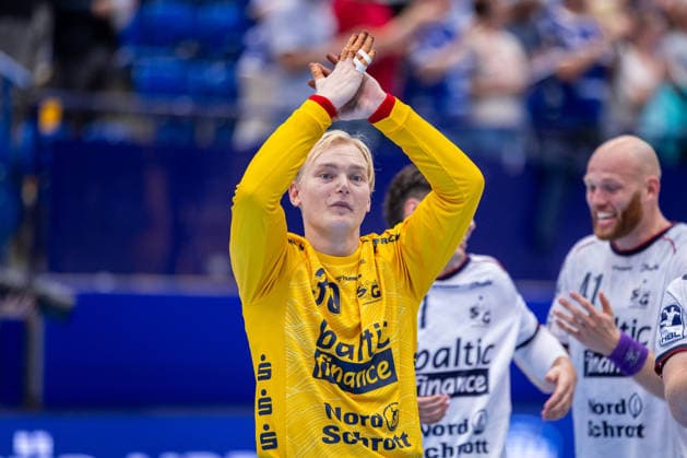 Simon Moeller (SG Flensburg-Handewitt, 30) jubelt nach dem 30:39 Sieg GER, TBV Lemgo Lippe vs. SG Flensburg-Handewitt, Handball, 1. Bundesliga, 4. Spieltag, Spielzeit 2026 2027, 10.09.2026 GER, TBV Lemgo Lippe vs. SG Flensburg-Handewitt, Handball, 1. Bundesliga, 4. Spieltag, Spielzeit 2026 2027, 10.09.2026 Lemgo Copyright: xEibner-Pressefoto JanxRollingerx EP_JSK