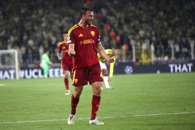 IPA88366893 - September 10, 2026 Champions League: Fenerbahçe vs. Roma In the photo: Cristante celebrates (Photo by Gino Mancini)  Copyright: xGinoxMancini IPAxSportx xx IPA88366893