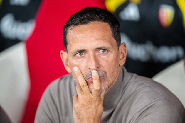 Coach Dino Toppmoller during UEFA Champions league match, SK Slavia Praha - RC Lens , 10 september 2026, Fortuna Arena, Praha, Czech republic Copyright: xMICHALxFAJT,ZOSPORTU.SKx MAJ_3451