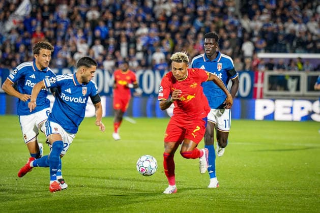 Italien: Fussball UEFA Champions League 2026 - 2027, 1. Spieltag - Como 1907 vs RB Leipzig - Giuseppe Sinigaglia (Como): Antonio Nusa (RB Leipzig, 7) Yan Couto (Como 1907, 27) Assane Diao (Como 1907, 11) Luis Milla (Como 1907, 6) Copyright: xJOERANxSTEINSIEKx