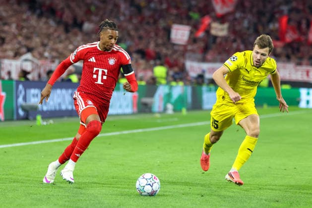 Zweikampf, Michael Olise (FC Bayern Muenchen, 17) mit Fredrik Bjoerkan (FK Bodo Glimt, 15), GER, FC Bayern Muenchen vs. FK Bodo Glimt, Fussball, UEFA Champions League, Liga-Phase, 1. Spieltag, Saison 2026 2027, 10.09.2026, GER, FC Bayern Muenchen vs. FK Bodo Glimt, Fussball, UEFA Champions League, Liga-Phase, 1. Spieltag, Saison 2026 2027, 10.09.2026 Muenchen Copyright: xEibner-Pressefoto JennixMaulx EP_JML