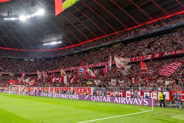 Die Bayernfans in der Suedkurve vor Spielbeginn GER, FC Bayern Muenchen vs. FK Bodo Glimt, Fussball, UEFA Champions League, Ligaphase, 1. Spieltag, Spielzeit 2026 2027, 10.09.2026 (DFL DFB REGULATIONS PROHIBIT ANY USE OF PHOTOGRAPHS as IMAGE SEQUENCES and or QUASI-VIDEO). Foto: HMB Media Heike Feiner Copyright: HMBxMedia HeikexFeiner