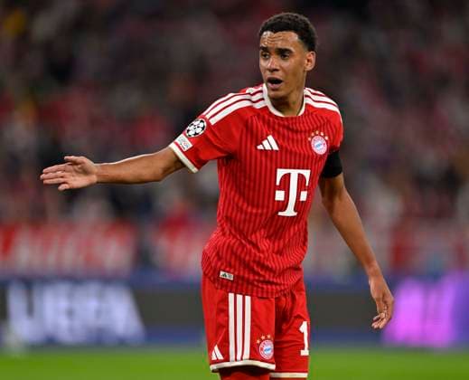 10.09.2026, Fussball UEFA Championsleague 2026 2027: 1.Spieltag, FC Bayern München - FK Bodo Glimt, in der Allianz-Arena München, Jamal Musiala (Bayern München) unzufrieden.